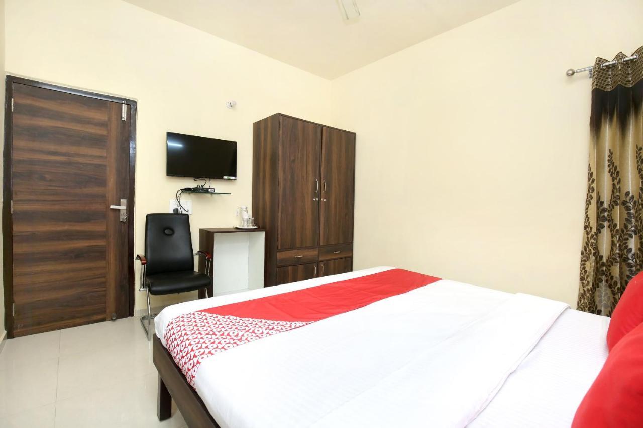 Hotel Oyo 16126 Aanantham Ludhiana Exterior foto